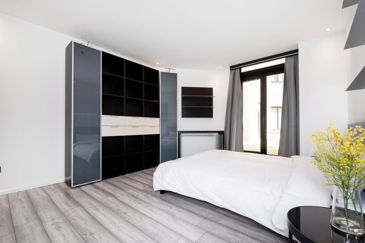 Large And Central 2 Bed Londra Exterior foto